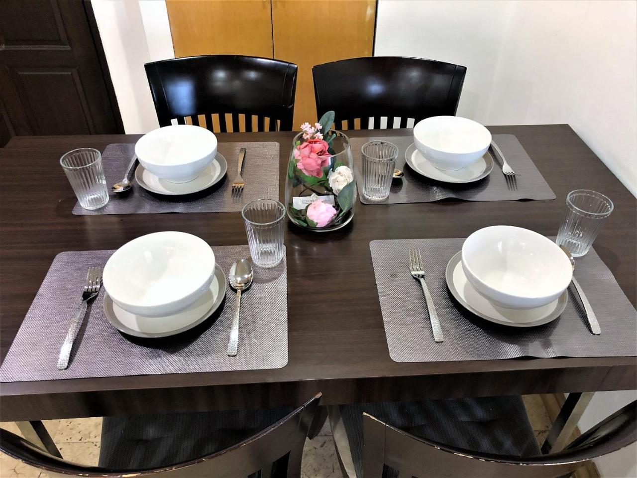 Twin Peaks Sukhumvit Suites Bangkok Zewnętrze zdjęcie